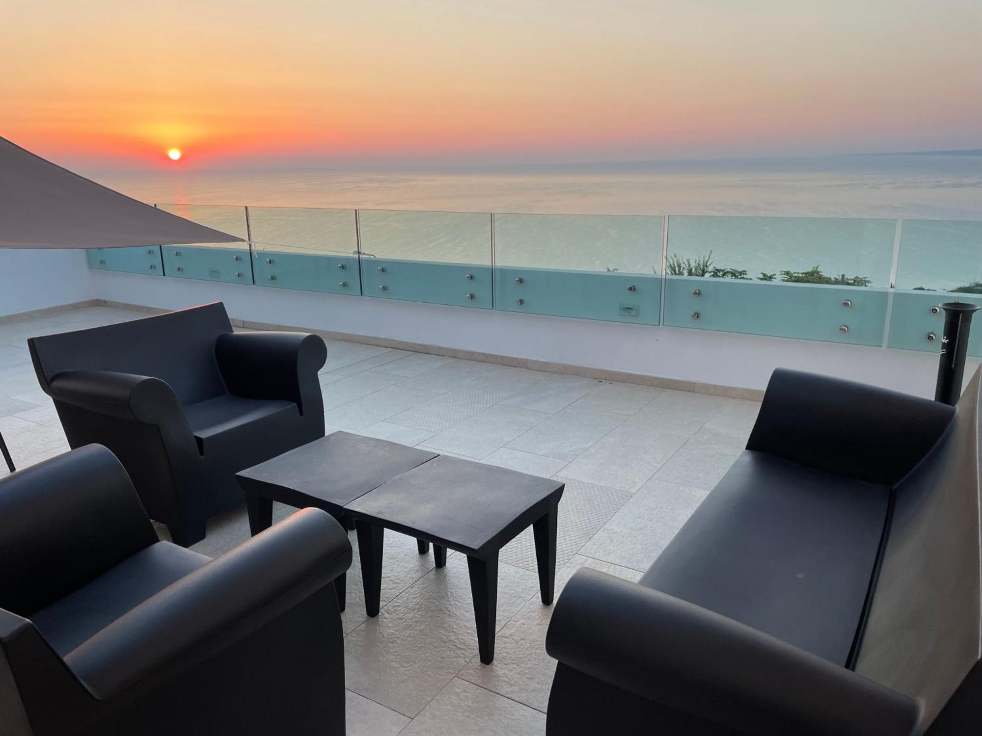 Santa Lucia Home Васто Экстерьер фото