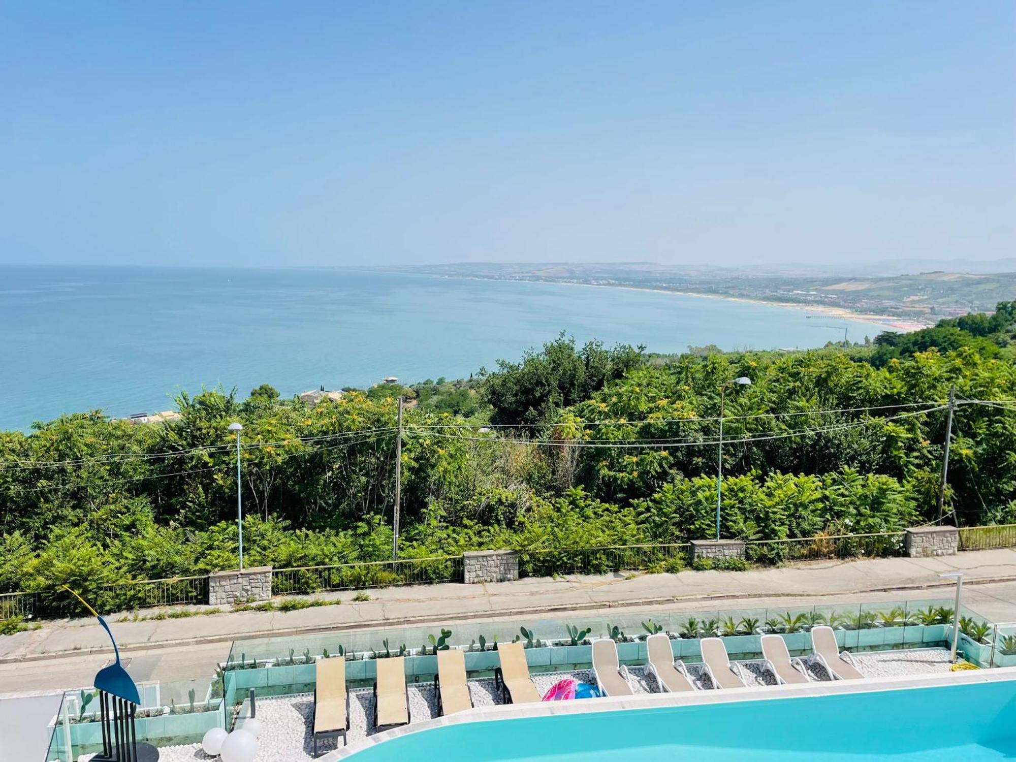 Santa Lucia Home Васто Экстерьер фото